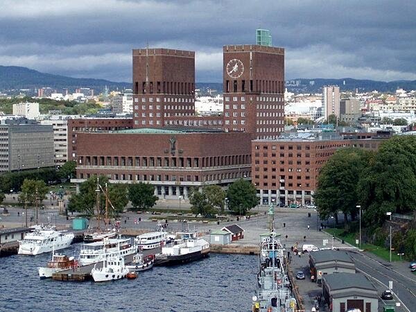 The City Hall (Radhus) in Oslo. Although construction began in 1931, completion was delayed because of World War II. The building was finally inaugurated in 1950. The Nobel Peace Prize ceremony formerly took place at the City Hall annually between 1990 and 2019 The City Hall (Radhus) in Oslo. Although construction began in 1931, completion was delayed because of World War II. The building was finally inaugurated in 1950. The Nobel Peace Prize ceremony formerly took place at the City Hall annually between 1990 and 2019