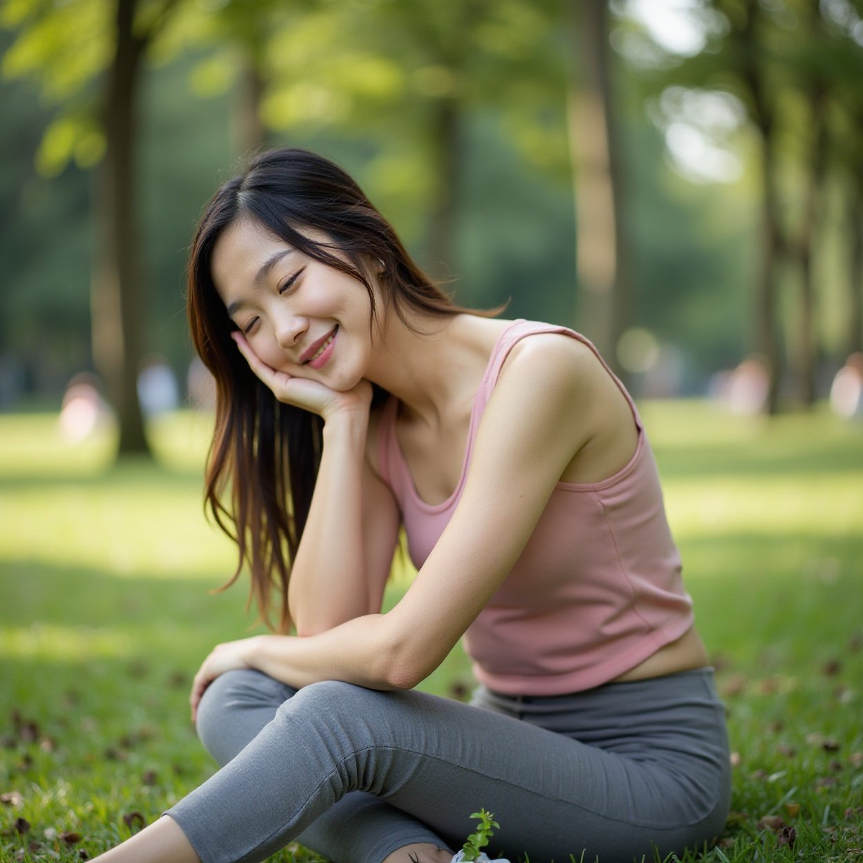 A beautiful, smiling Chinese woman with a lovely figure, dressed in sportswear, is taking a nap in a park.